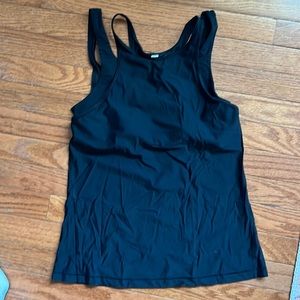 Black lululemon top with built in bra, size 6, gently used